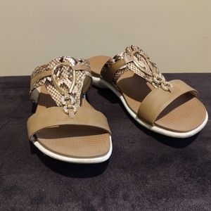 Tan Snake Skin animal print Women's Sandals Crystals Gold Buckle size 10 resort